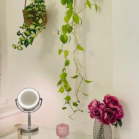 Apartamento 70m2 Romantic Living In The Old Town With Garden *