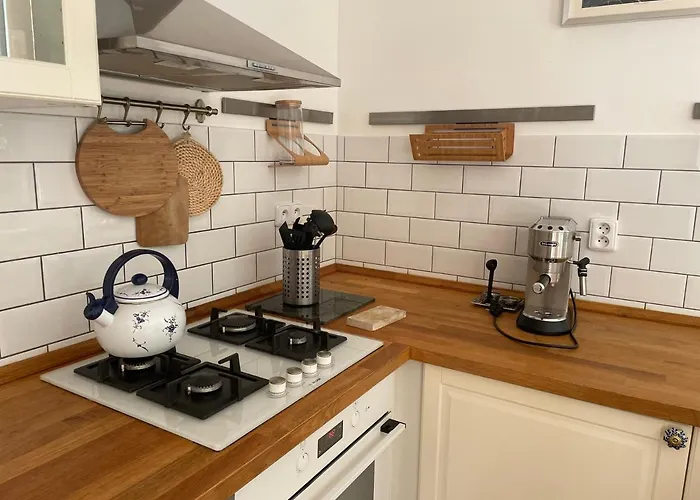 70m2 Romantic Living In The Old Town With Garden Apartament Bratislava