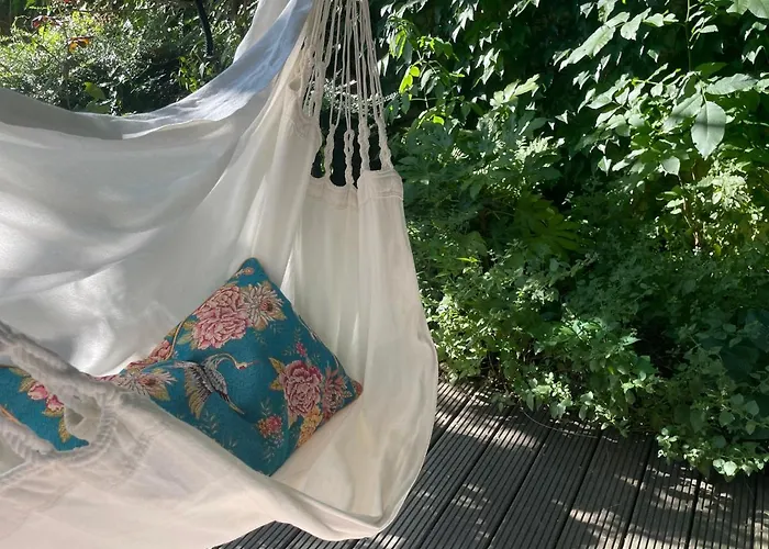 70m2 Romantic Living In The Old Town With Garden Apartment *