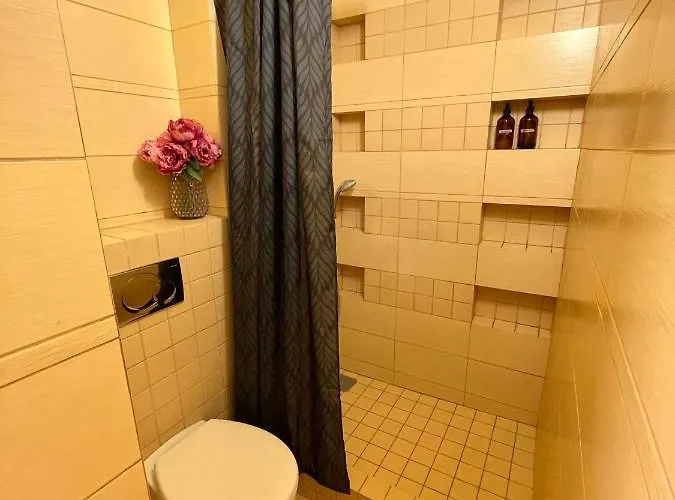 Apartament 70m2 Romantic Living In The Old Town With Garden Bratislava