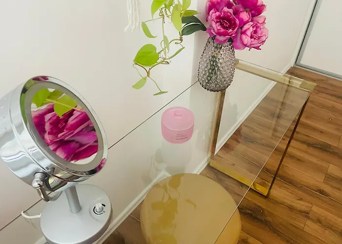 70m2 Romantic Living In The Old Town With Garden Bratislava