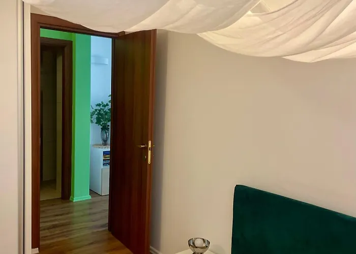 70m2 Romantic Living In The Old Town With Garden