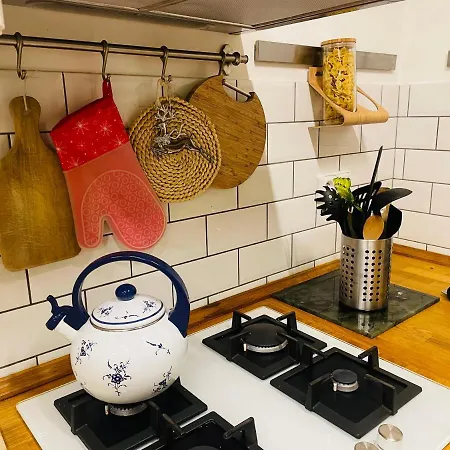 Appartement 70m2 Romantic Living In The Old Town With Garden *