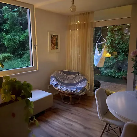 شقة 70m2 Romantic Living In The Old Town With Garden