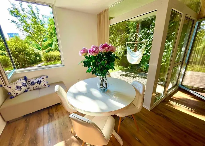 70m2 Romantic Living In The Old Town With Garden ブラチスラヴァ