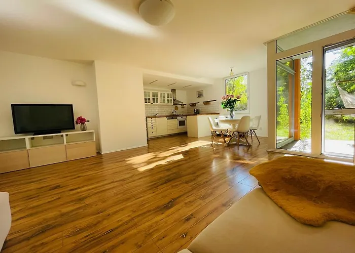 70m2 Romantic Living In The Old Town With Garden