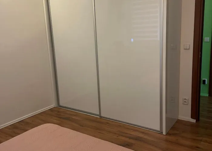 アパート 70m2 Romantic Living In The Old Town With Garden